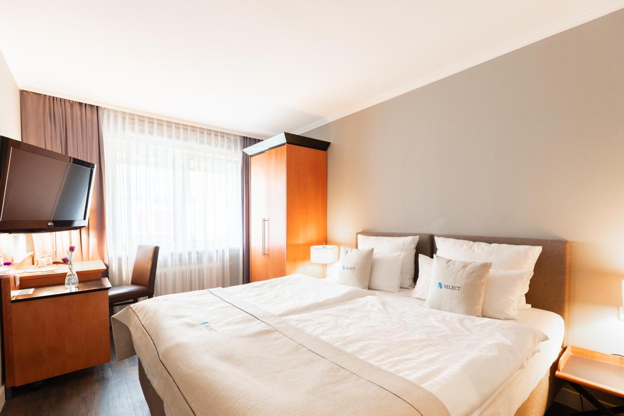 Select Hotel FDH Exterior foto